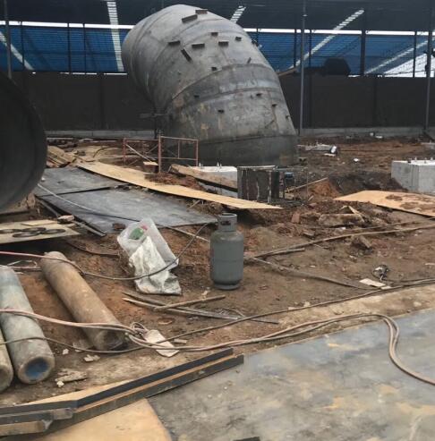 脫硫塔防腐現(xiàn)場安全隱患 脫硫塔防腐現(xiàn)場安全隱患