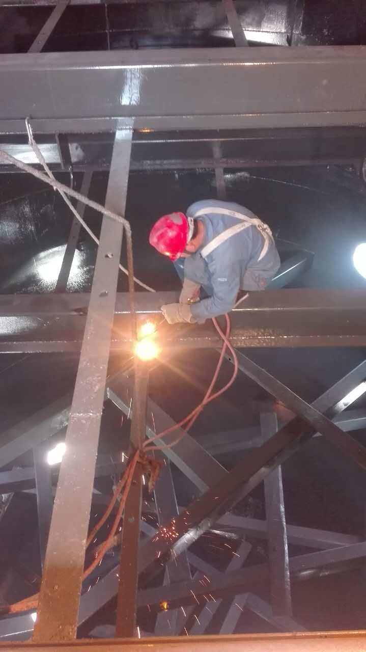 脫硫塔內部防腐施工 脫硫塔內部防腐施工